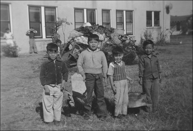 Students from the Cleveland Chinese school